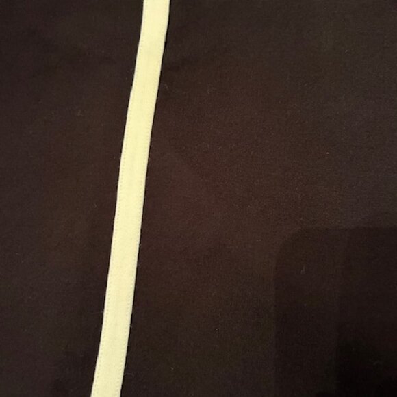 Black/White Trim stretch skirt Size M - Picture 3 of 7